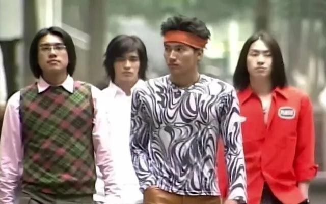 言承旭简历及资料（F4解散背后公司抽佣高）(36)