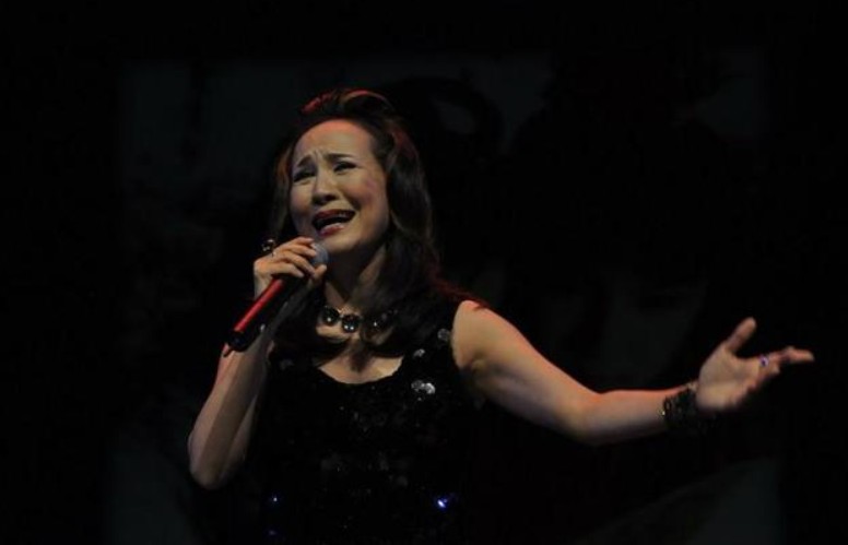 郑绪岚是哪里人（郑绪岚简历及个人资料简介 ）