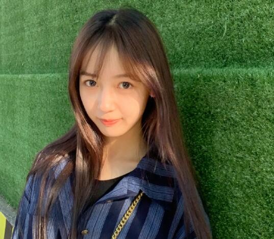 吴亦凡女朋友是秦牛正威吗 秦牛正威年龄微博资料介绍