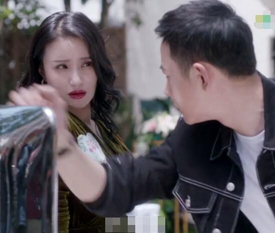 安家曲玲珑扮演者是谁 没想到欣嫔和甄嬛又相见了