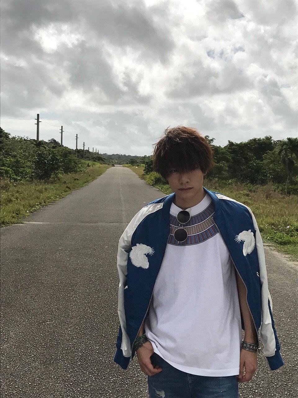 小泽廉个人资料写真作品