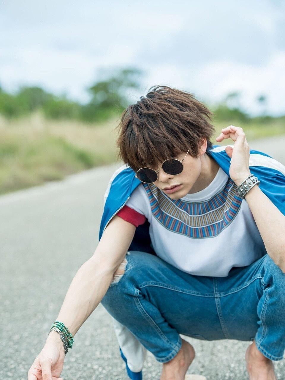 小泽廉个人资料写真作品