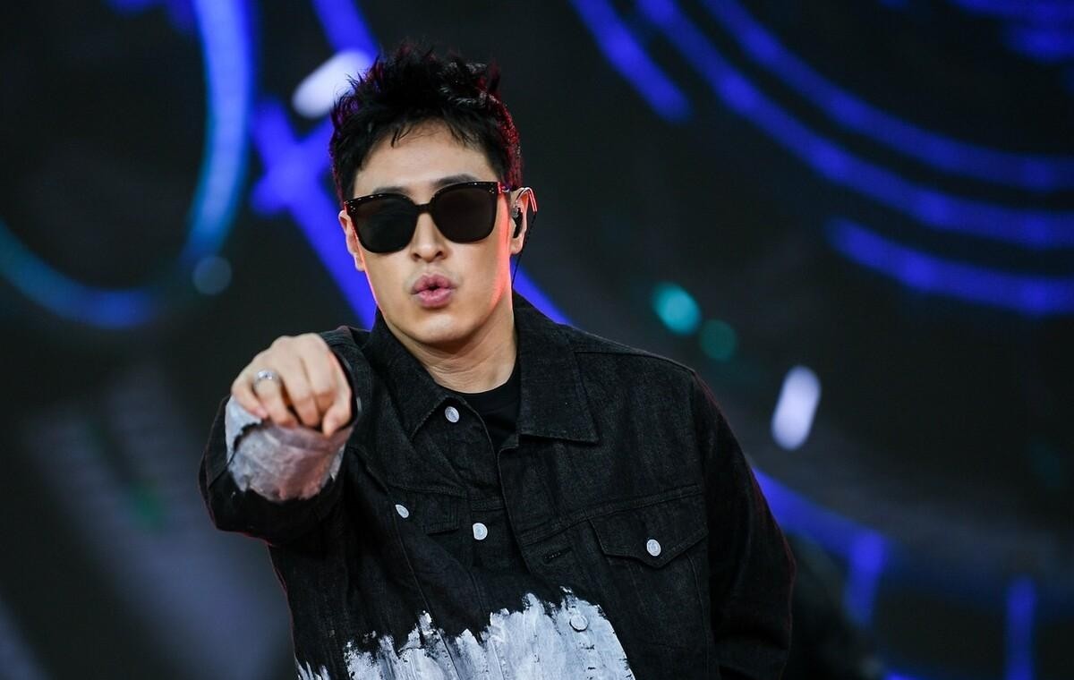 打篮球的明星有哪些(中国打篮球的明星有谁) 明星 中国 第2张