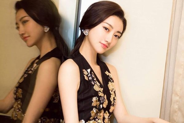 景甜后面大佬到底是谁 岭南王叶三少跟景甜