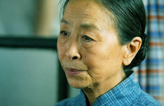 曹颖个人资料简介 曹颖和老公王斑的恋情