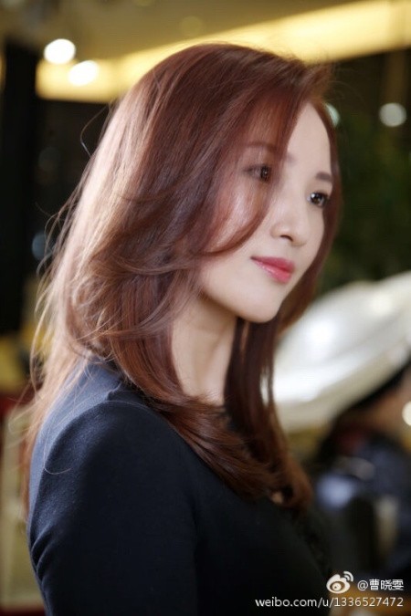 孙艺洲老婆曹晓雯资料照片(曹晓雯孙艺洲婚纱照)