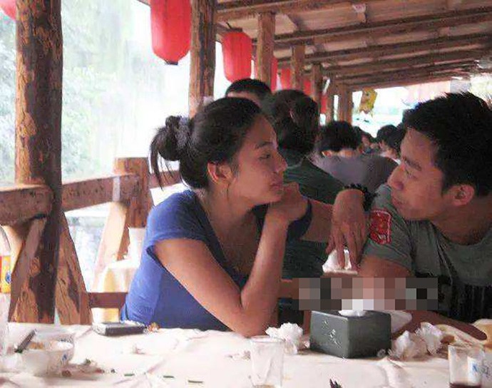 互扇巴掌视频真的吗