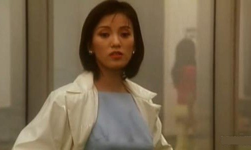 彭丹撞车劳斯莱斯车主