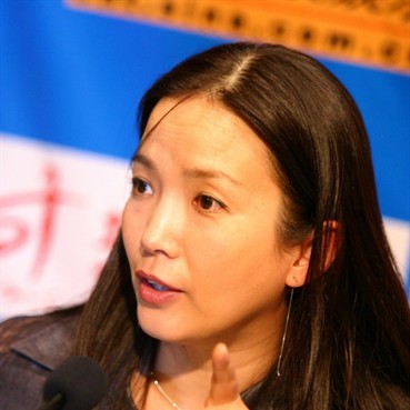 李金铭整容 李金铭的胸有多大