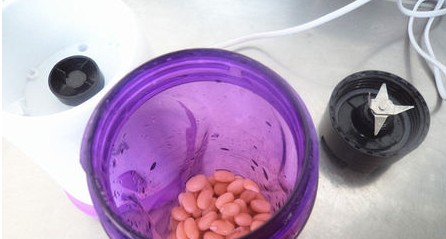 黄豆泡多久可以炒,黄豆烧鸭子黄豆要泡多久才能吃图6