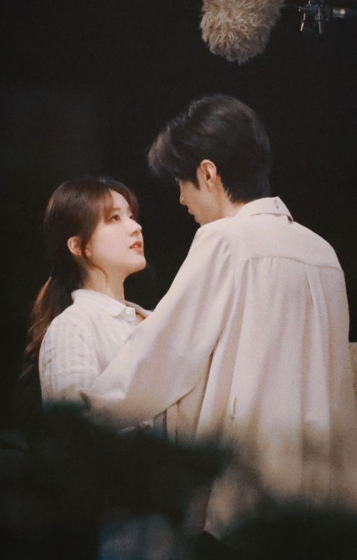 六公主评《偷偷藏不住》