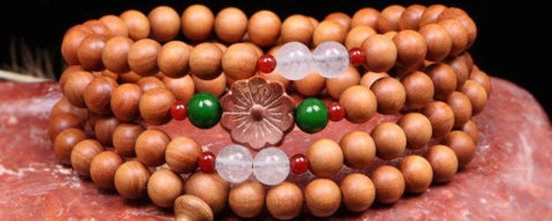 老山檀手串功效与作用（佩戴老山檀香的禁忌介绍）