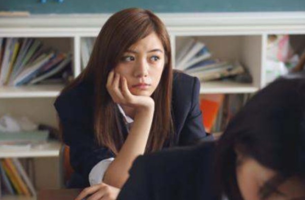 白月光和朱砂痣在爱情中表达的含义,白月光与朱砂痣什么意思图1