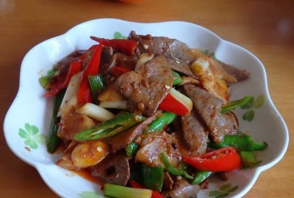 怎么炒羊肝好吃窍门,怎样煮羊肝嫩又好吃的图14