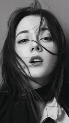 迪丽热巴性感时尚写真合集，超A，你爱了嘛？