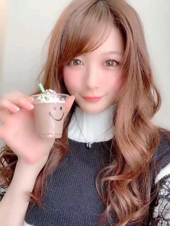 栋梁之才相泽南美图分享，擅长妙趣横生的剧情！