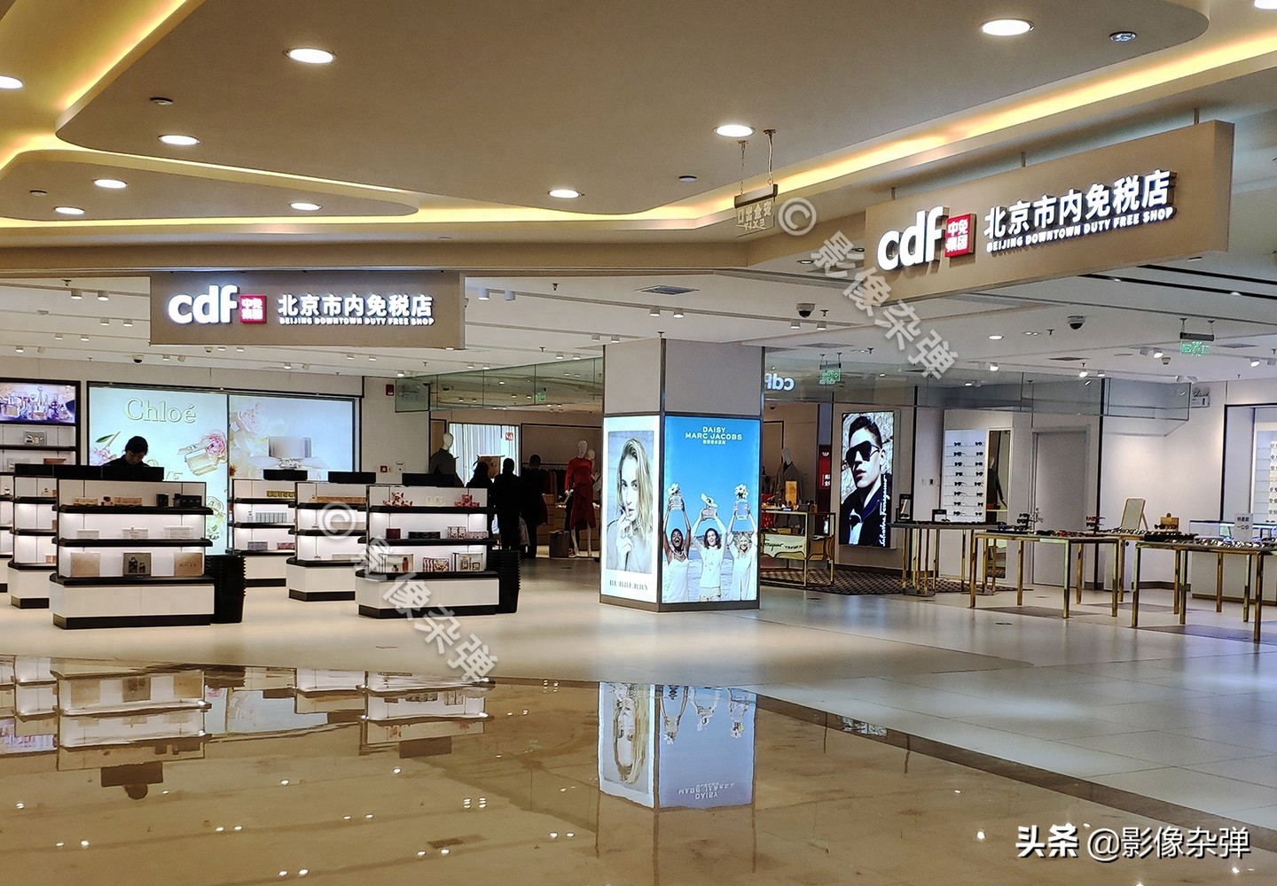 北京市内“免税店”，价格与机场一样“便宜”，店里为啥没人呢？