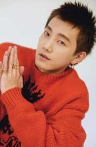 ​新剧疑被替换？狗仔曝范世琦乘徐开骋剧组专用车