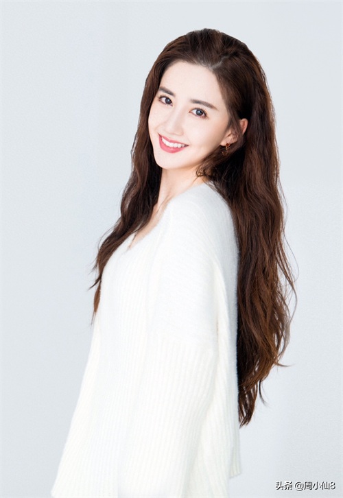 明星陈欣予，娱乐圈女演员，被誉为“胶原蛋白女神”
