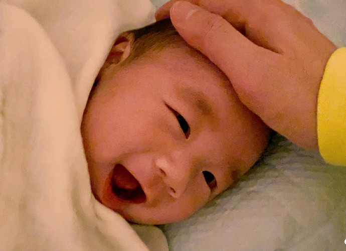 古巨基儿子正面照