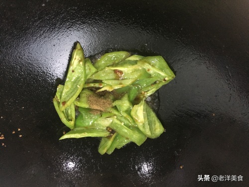 教你做豆腐素丸子，鲜香美味，小孩子特别爱吃