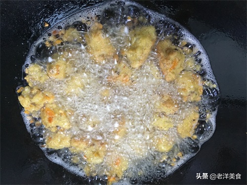 教你做豆腐素丸子，鲜香美味，小孩子特别爱吃