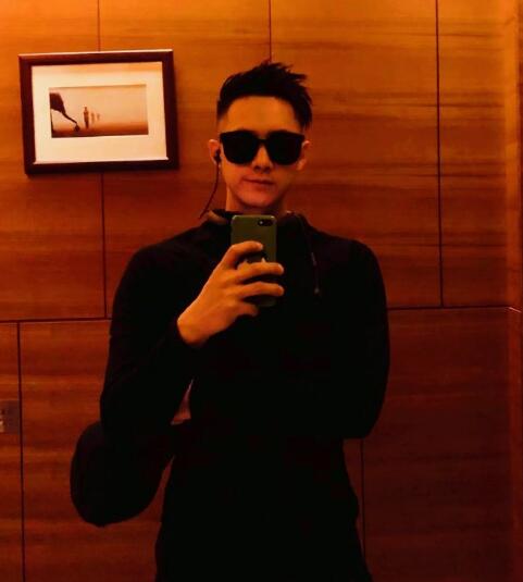 心动的信号2男四黄钲轩个人资料 身材好情商高关键还会撩妹