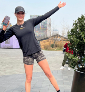 ​谷爱凌说只有不自信的人才会嘲笑别人