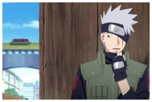 《火影忍者》卡卡西什么时候摘下的面罩,你还记得吗?帅呆了!