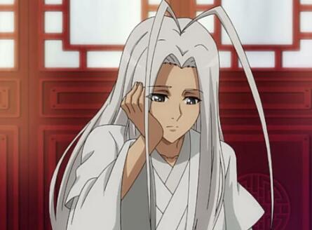 平丘月初和东方月初是一个人吗