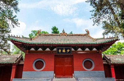 ​1928年，冯玉祥纵兵火烧少林寺，后来结局如何？死状令人细思极恐