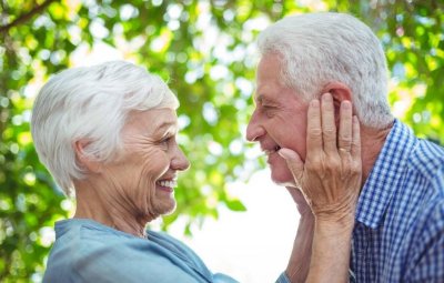 ​2018年，104岁科学家远赴瑞士执行安乐死，30秒后睁开眼语出惊人