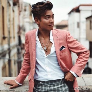 ​20+款男士发型两边推短的发型，15款你经常见到