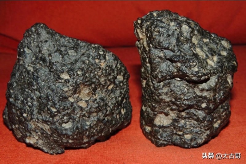 珍贵的【月球陨石】长石角砾岩陨石图组