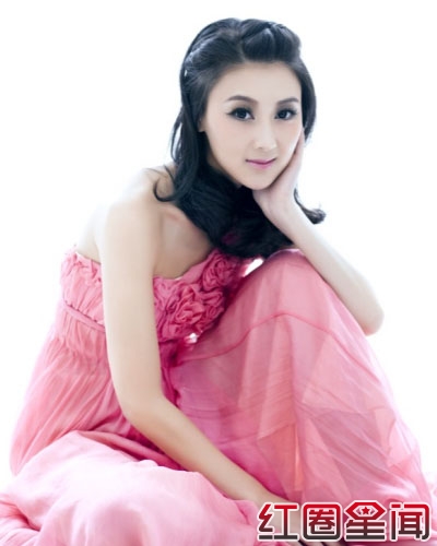 甘薇及老公贾跃亭背景资料照片曝光