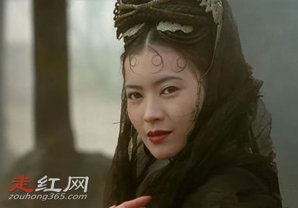 杨曼莉蓝洁瑛什么关系 为什么对蓝洁瑛不离不弃