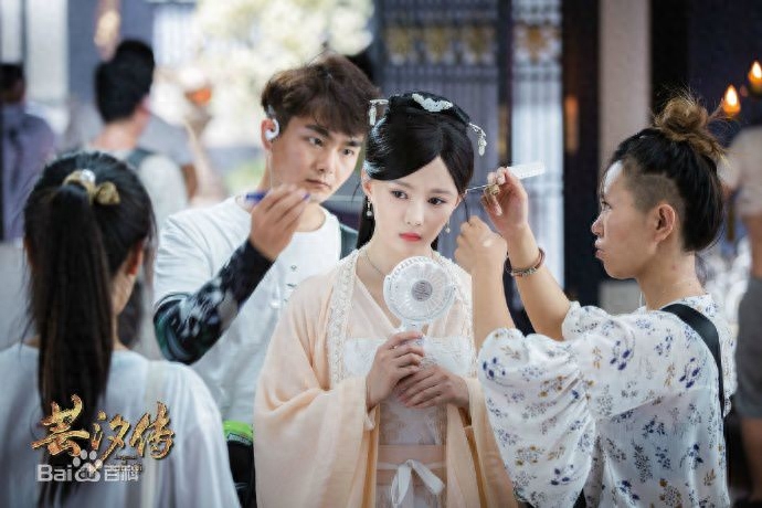 《芸汐传》幕后花絮，鞠婧祎超美，米热私下“超萌”