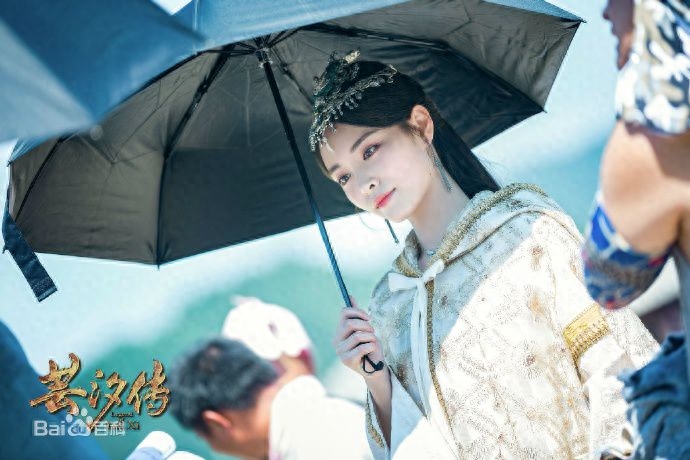 《芸汐传》幕后花絮，鞠婧祎超美，米热私下“超萌”