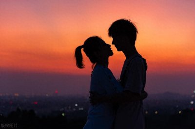 ​怎么和女孩子聊天找话题