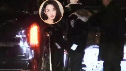 邓伦终于结束单身?兜兜转转还是她,网友:请原地结婚!