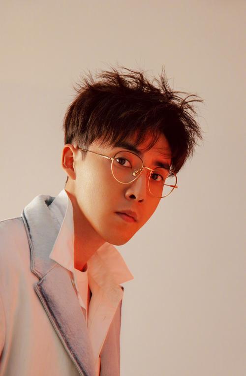 张航睿个人资料，李纯个人资料,本文共（4183字）