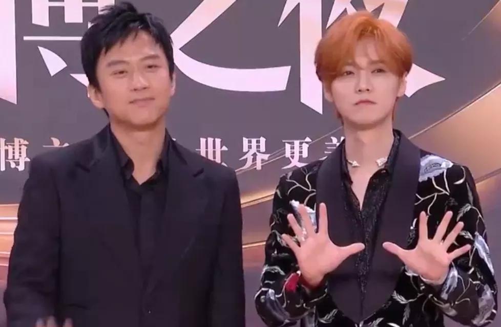 杨幂杨紫私下互动被拍，明星冷门交集科普，微博之夜隐藏细节太多