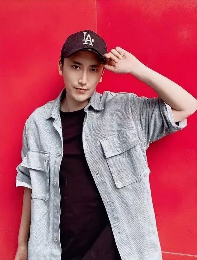 玉田吴云飞个人资料（有一个演员叫吴云飞）(2)