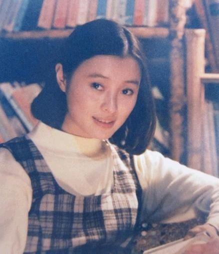 演员吴越的个人资料(同居5年被抛弃49岁至今未婚)(9)