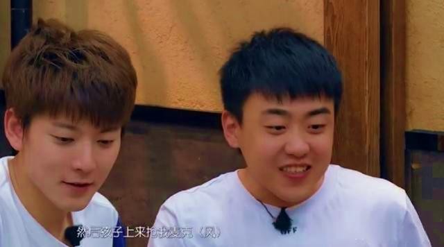 王栎鑫整过容吗(过气快男窘况风光早已不再)