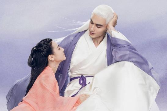 三生三世枕上书凤九什么时候怀孕的 白滚滚为什么姓白