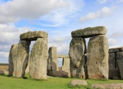 ​巨石阵为什么会出现在这里呢？难道是外星人留下的痕迹吗？