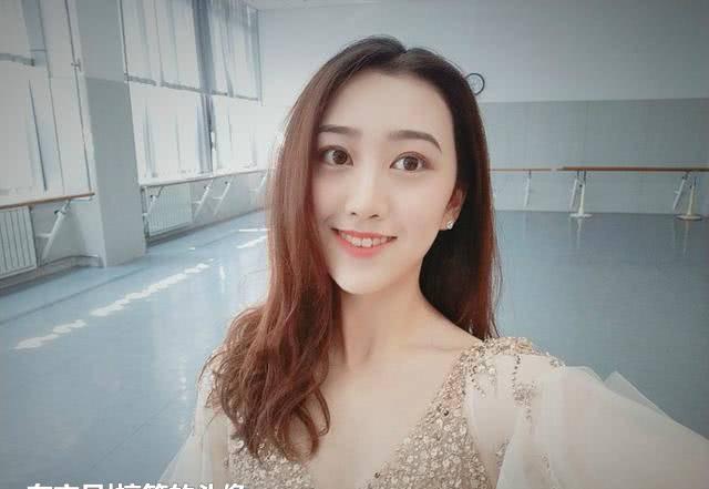 《父母爱情》编剧去世,剧中演员们现状如何?江亚菲成关晓彤好友