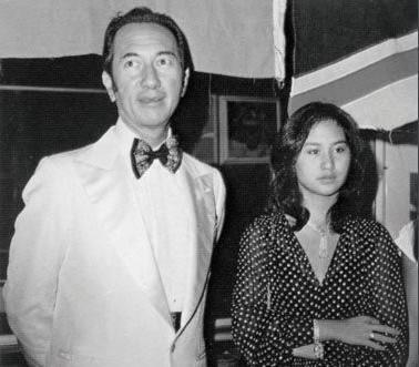 赌王女儿曾是香港女首富,与陈百强有缘无分,美过前夫现任李嘉欣