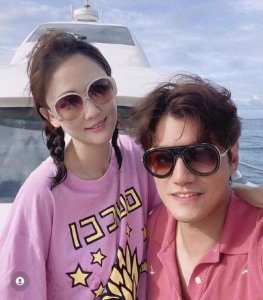 ​Alan晒与陈乔恩甜蜜合照 庆祝两人相遇3年纪念日